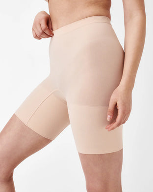 SPANX SCULP SEAMLESS POWER MID-THIGH SHORT 10397