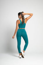 Cargar imagen en el visor de la galería, KINEMA TASCA LEGGING AND TOP SET EMERALD