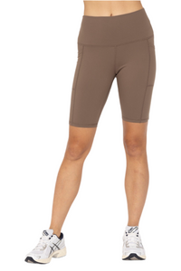 FREE MB TAPERED BAND ESSENTIAL BIKER SHORT JAVA