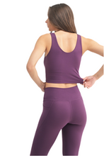 Cargar imagen en el visor de la galería, FREE MB VENICE CLOUD ACTIVE LEGGING &amp; TANK TOP SET MERLOT