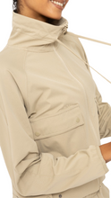 Cargar imagen en el visor de la galería, FREE MB ECOSOFT ZIP-UP JACKET &amp; CARGO SKIRT KHAKI