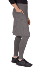 Cargar imagen en el visor de la galería, SNOGA ANKLE FIT 22” SKIRT LEGGING HEATHER GREY
