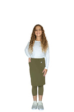 Cargar imagen en el visor de la galería, SNOGA GIRLS FIT SKIRT CAPRI OLIVE