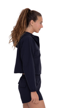 Cargar imagen en el visor de la galería, FREE MB ADJUSTABLE CROPPED ACTIVE JACKET