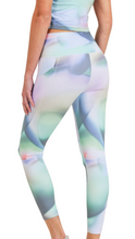 Cargar imagen en el visor de la galería, FREE MB OMBRE KALEIDOSCOPE LEGGING