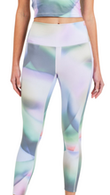 Cargar imagen en el visor de la galería, FREE MB OMBRE KALEIDOSCOPE LEGGING